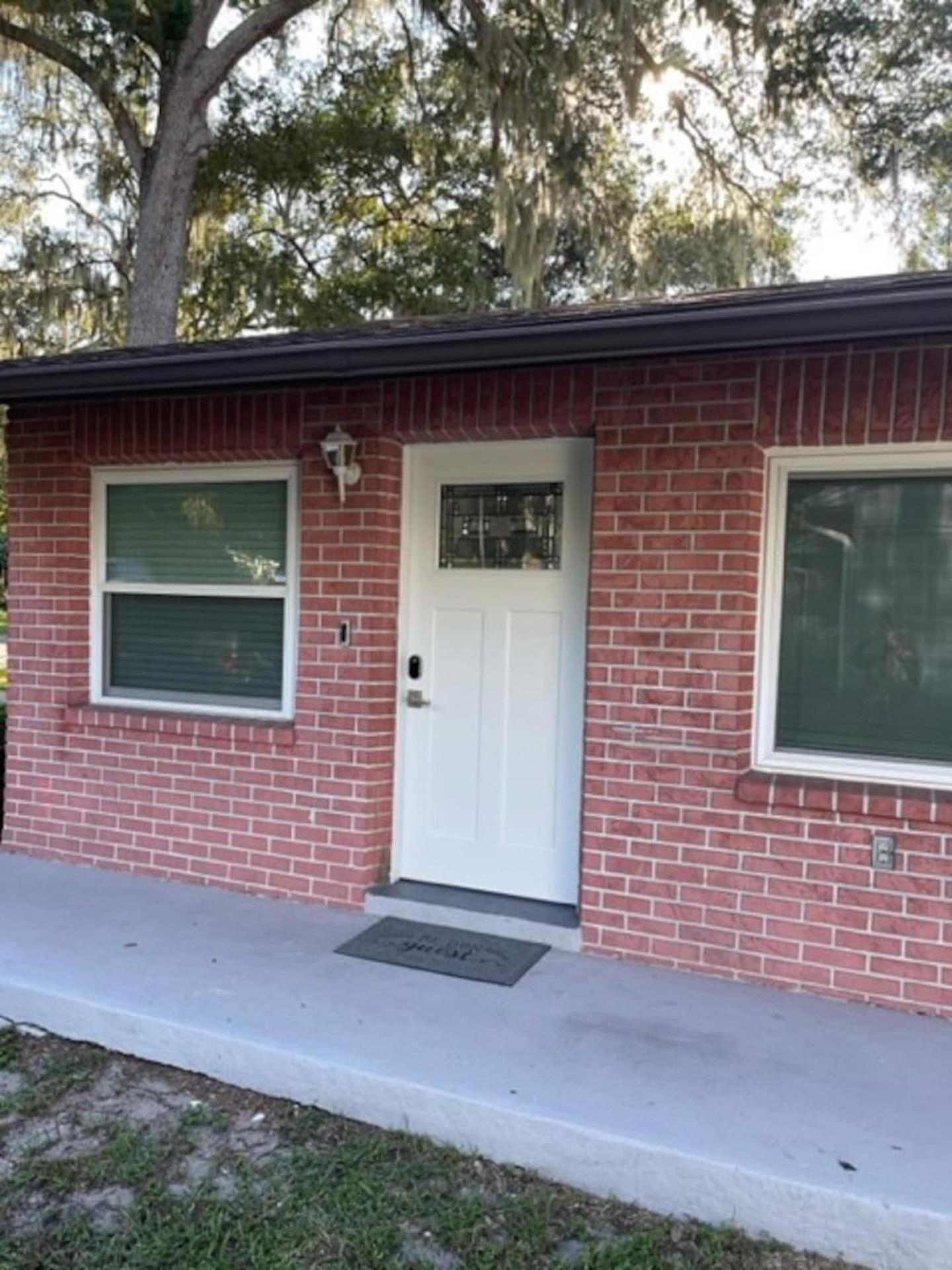 Walk Everywhere! 1-Bedroom Gem In Downtown Hub New Port Richey Exterior photo